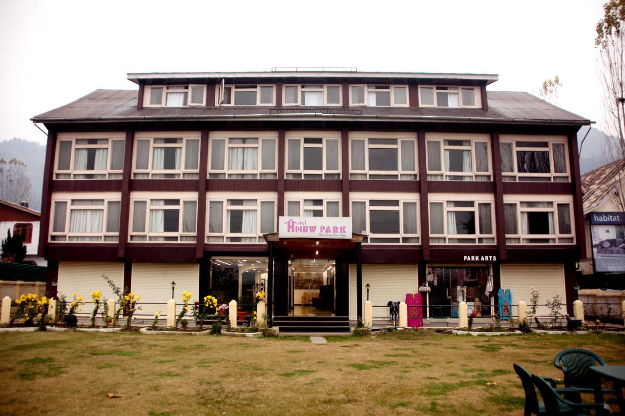 Hotel New Park At Dal Lake Srinagar  Bagian luar foto