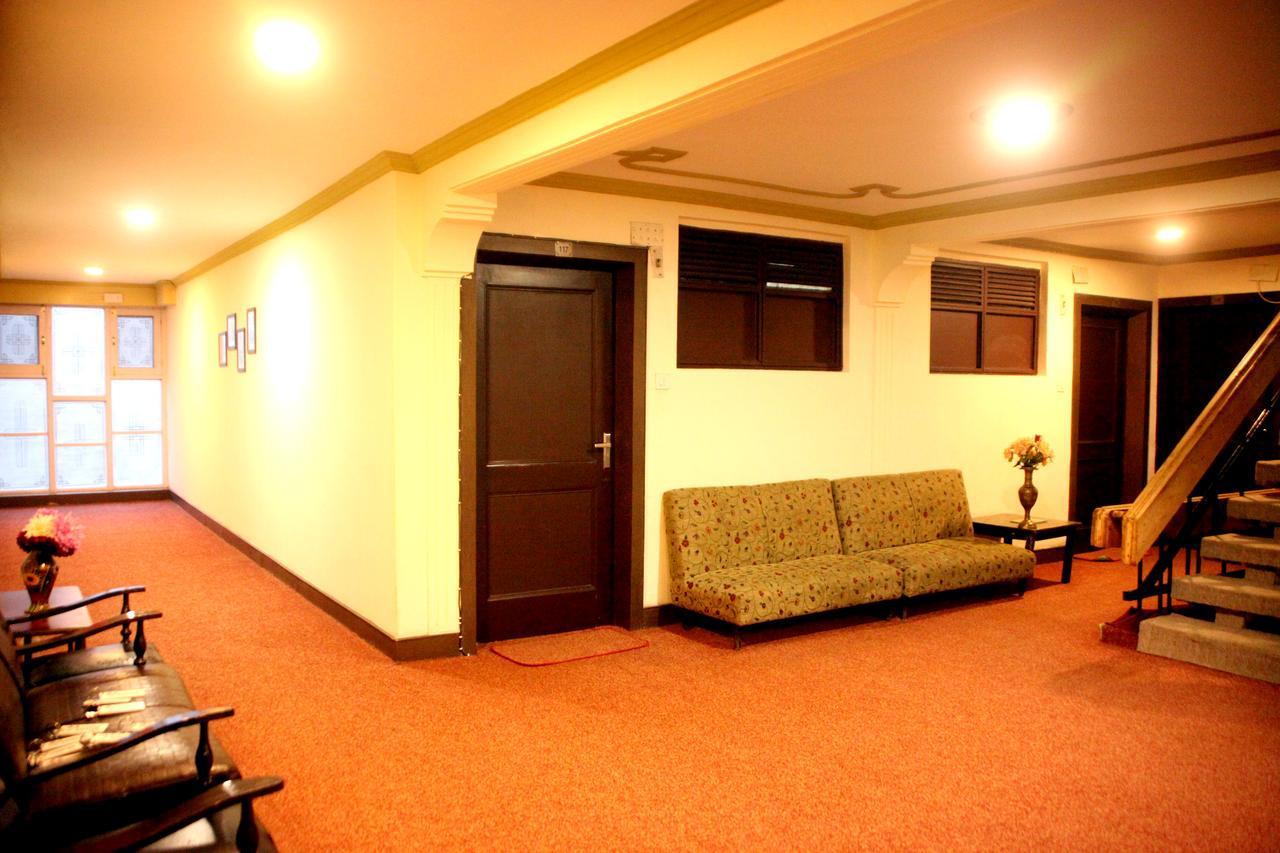 Hotel New Park At Dal Lake Srinagar  Bagian luar foto
